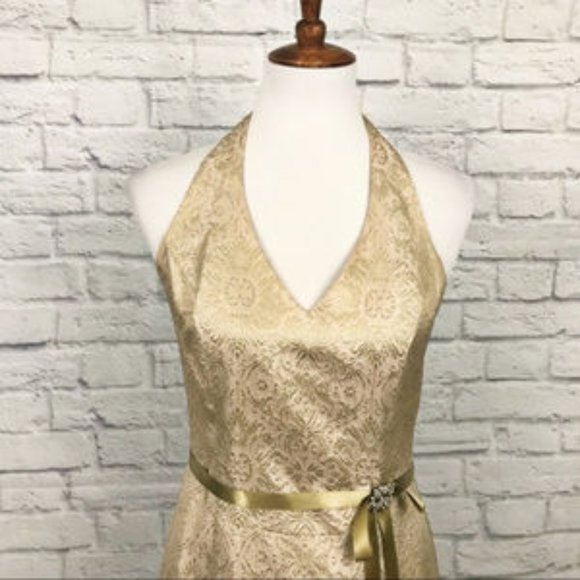 David’s Bridal Brocade Halter Dress Size 6 - Picture 4 of 7